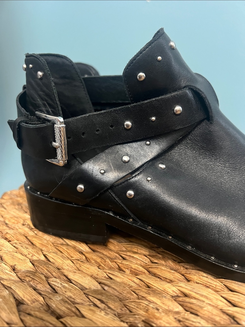 Halogen Black Stud-Accent Leather Ankle Booties sz 6 1/2 - Picture 3 of 16